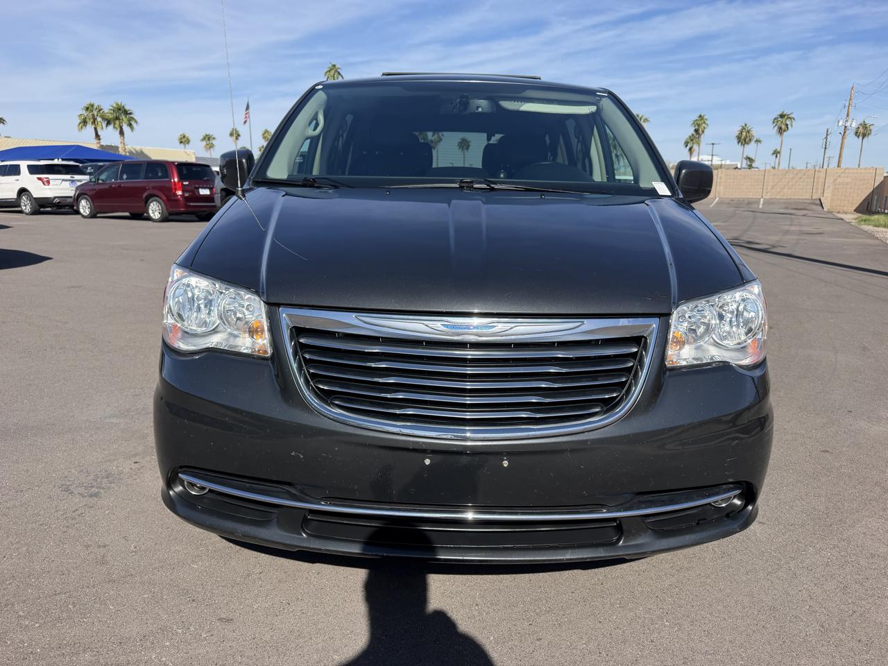 Chrysler Town & Country Touring 2012
