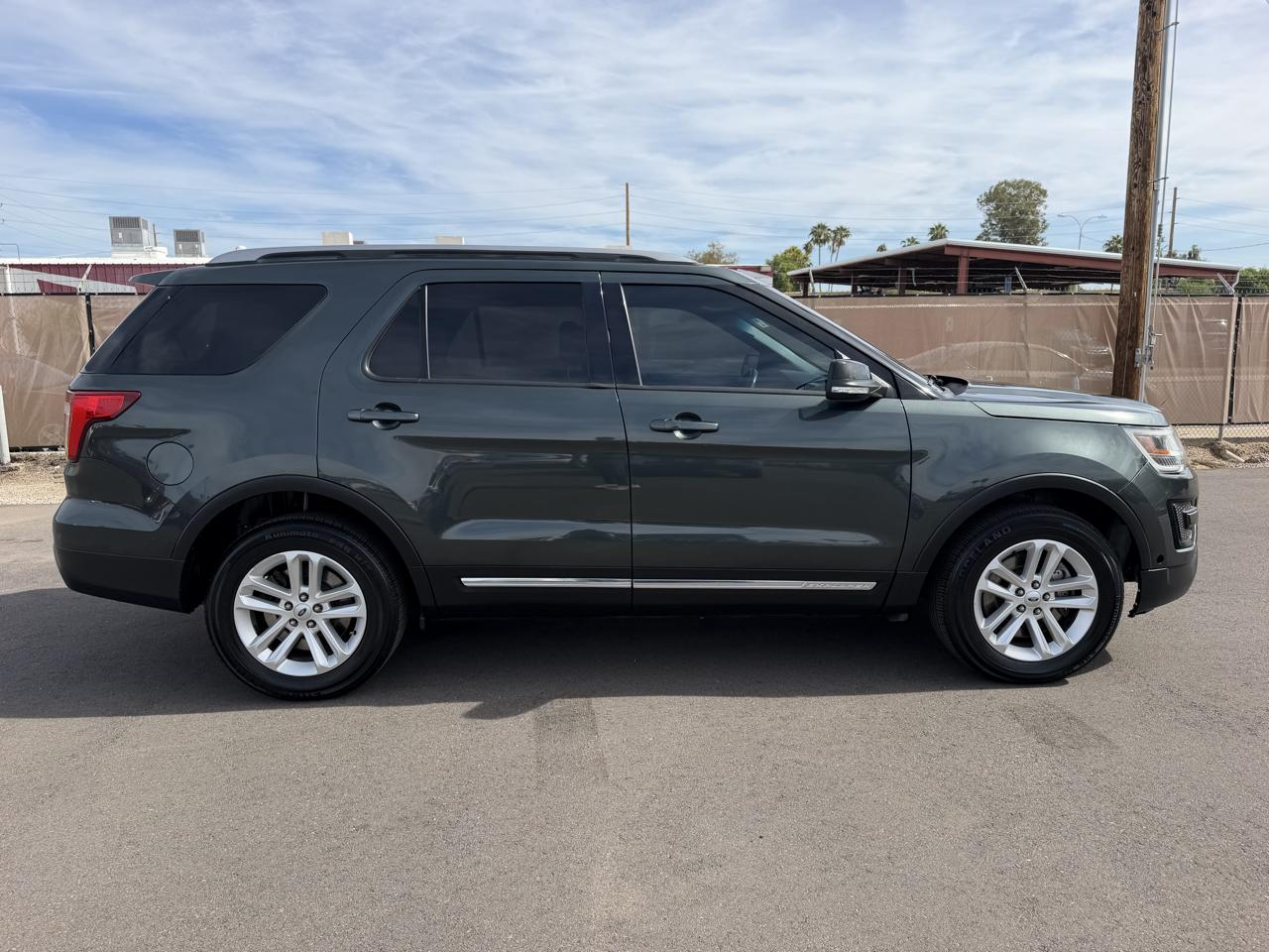 Ford Explorer 4dr 112" WB XLT 2016