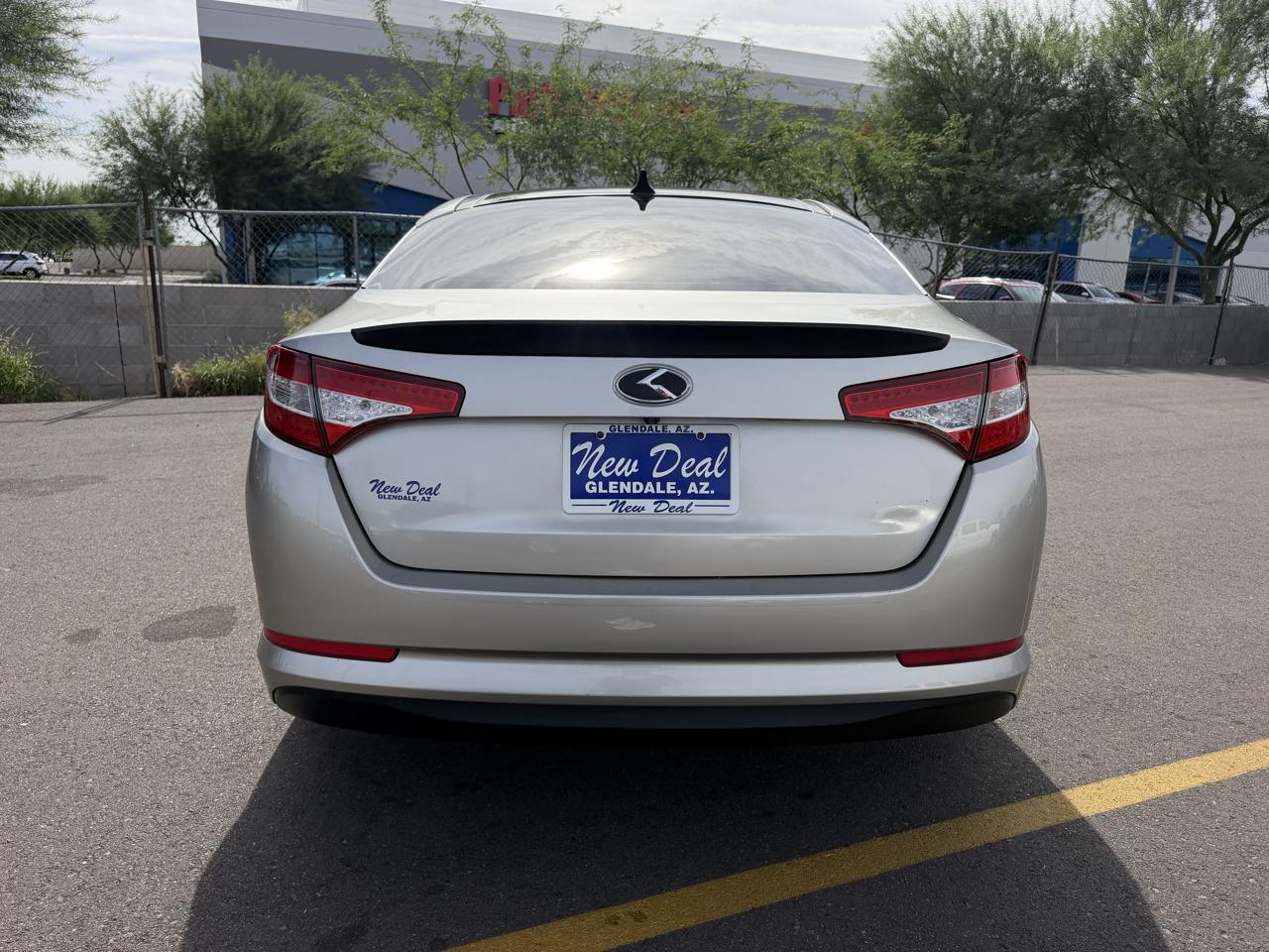 Kia Optima Hybrid Sedan 2012