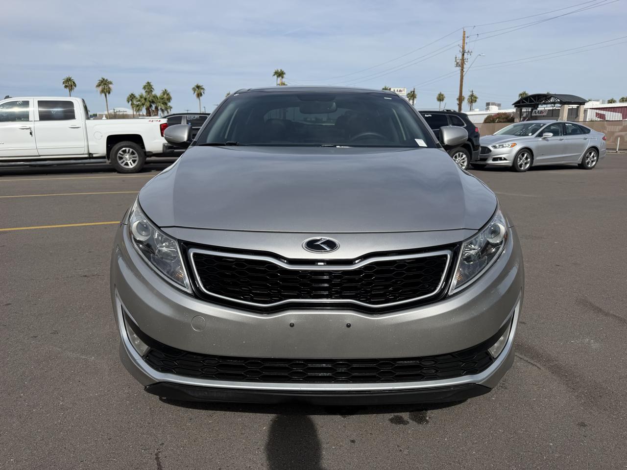 Kia Optima Hybrid Sedan 2012
