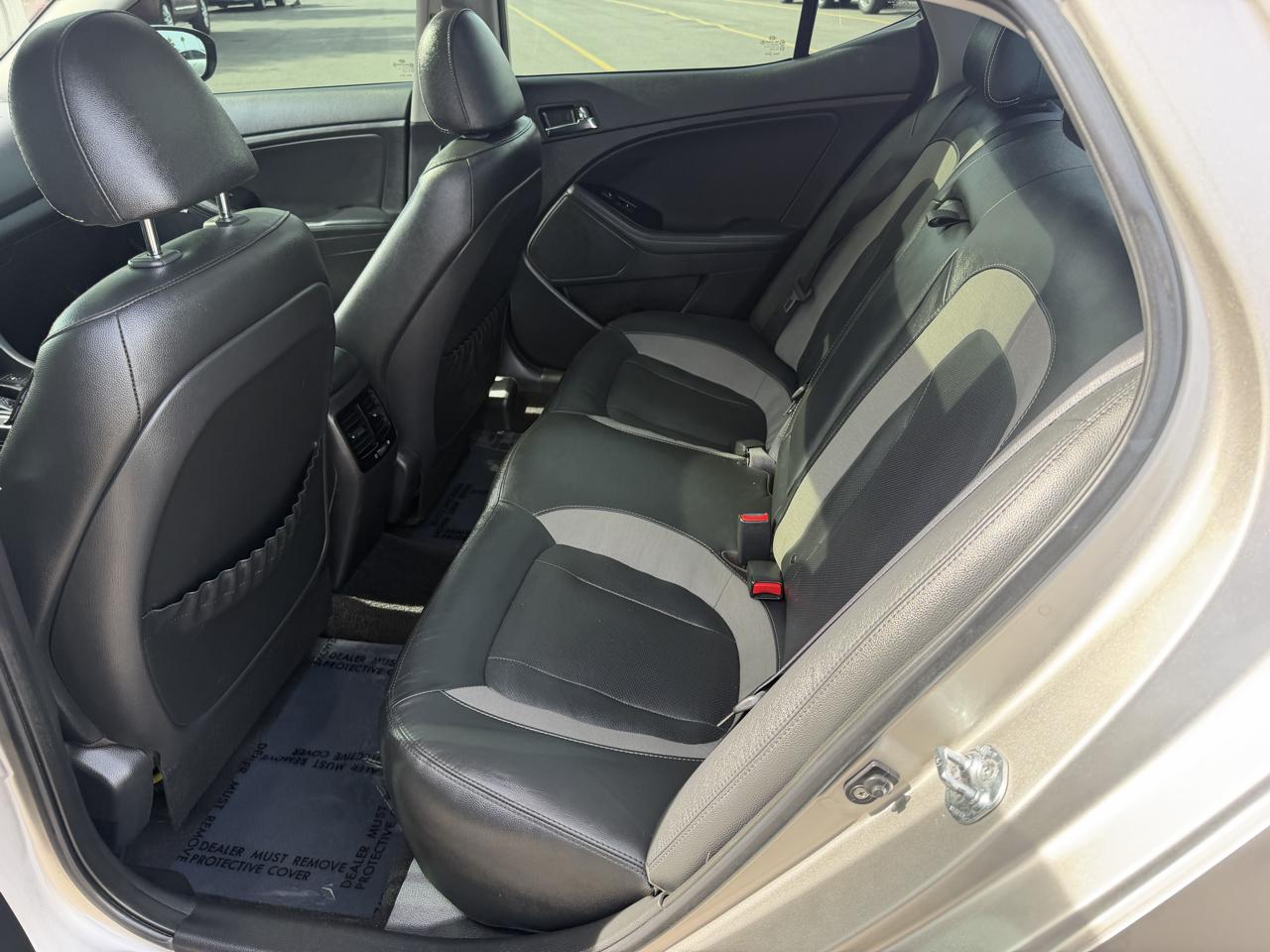 Kia Optima Hybrid Sedan 2012