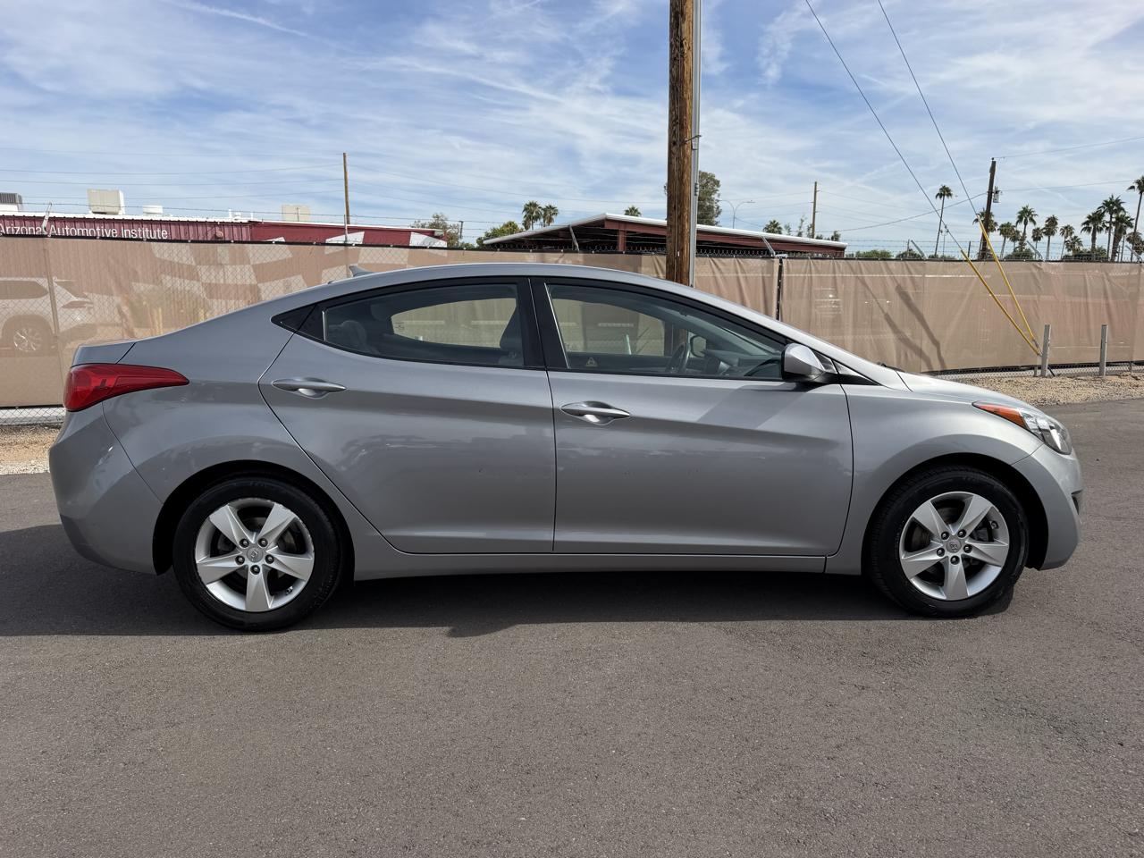 Hyundai Elantra Limited 2013