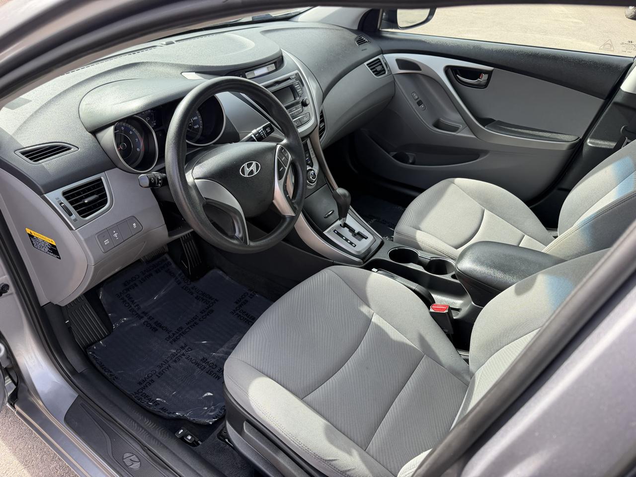 Hyundai Elantra Limited 2013