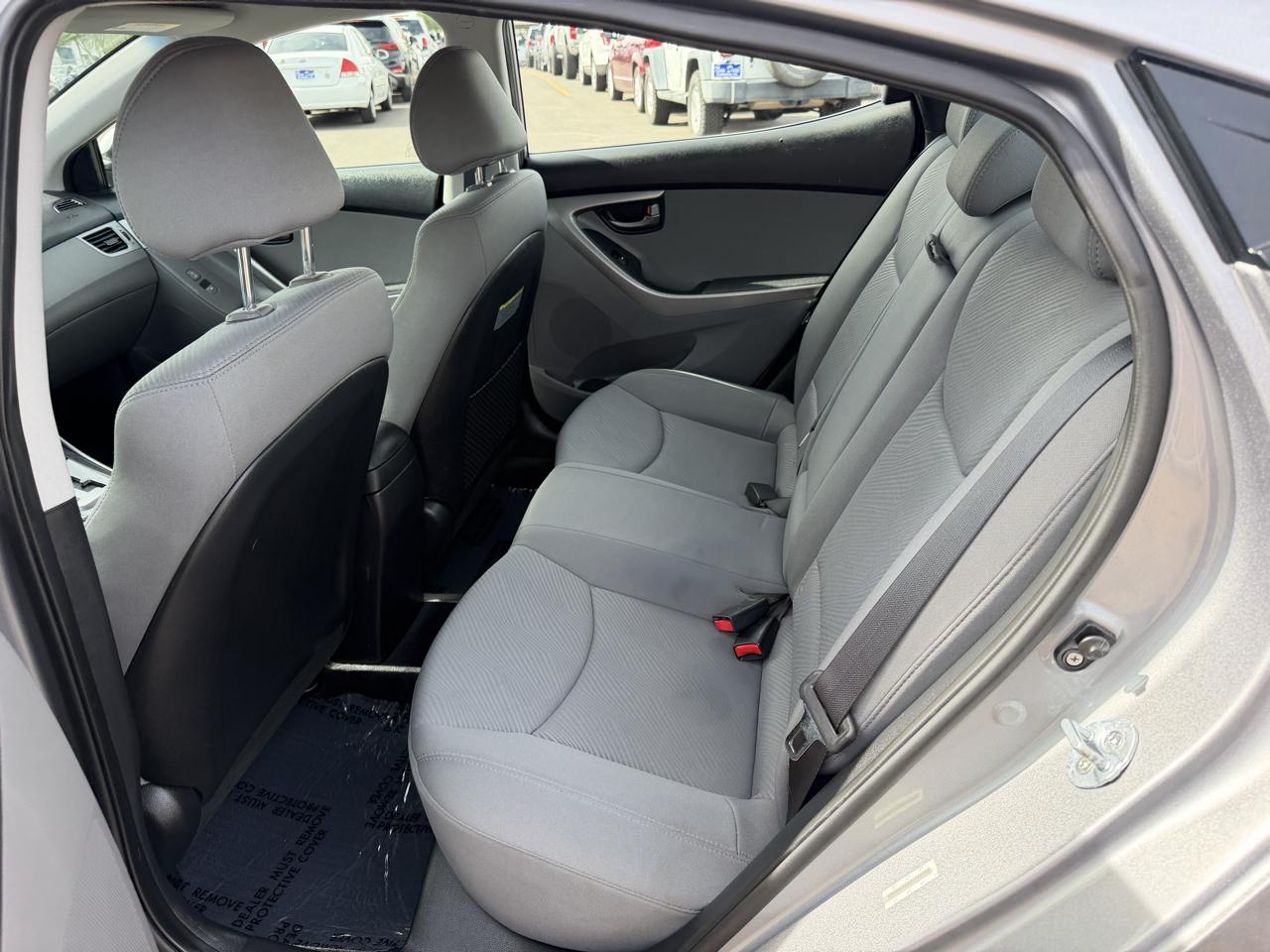 Hyundai Elantra Limited 2013