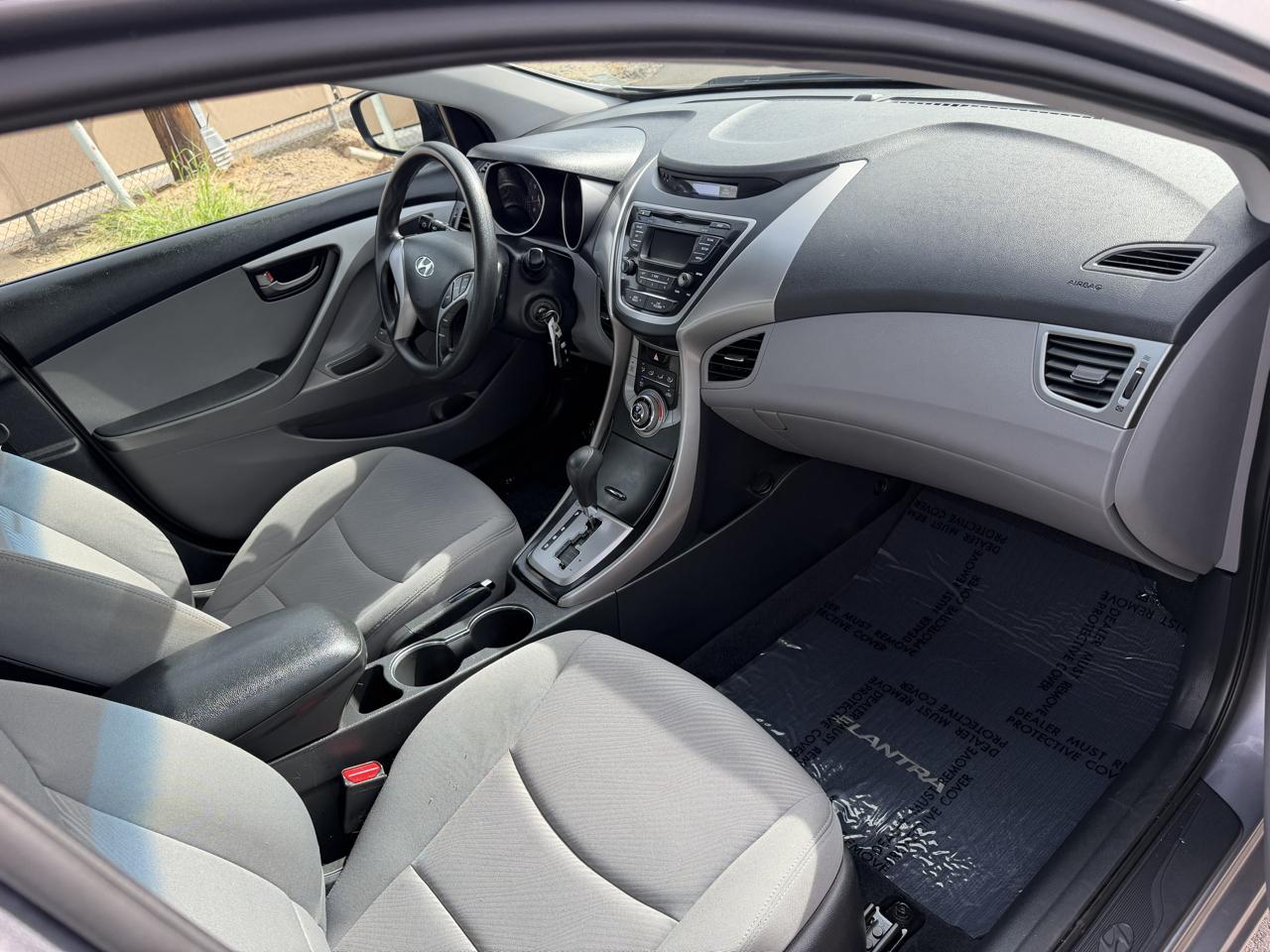 Hyundai Elantra Limited 2013