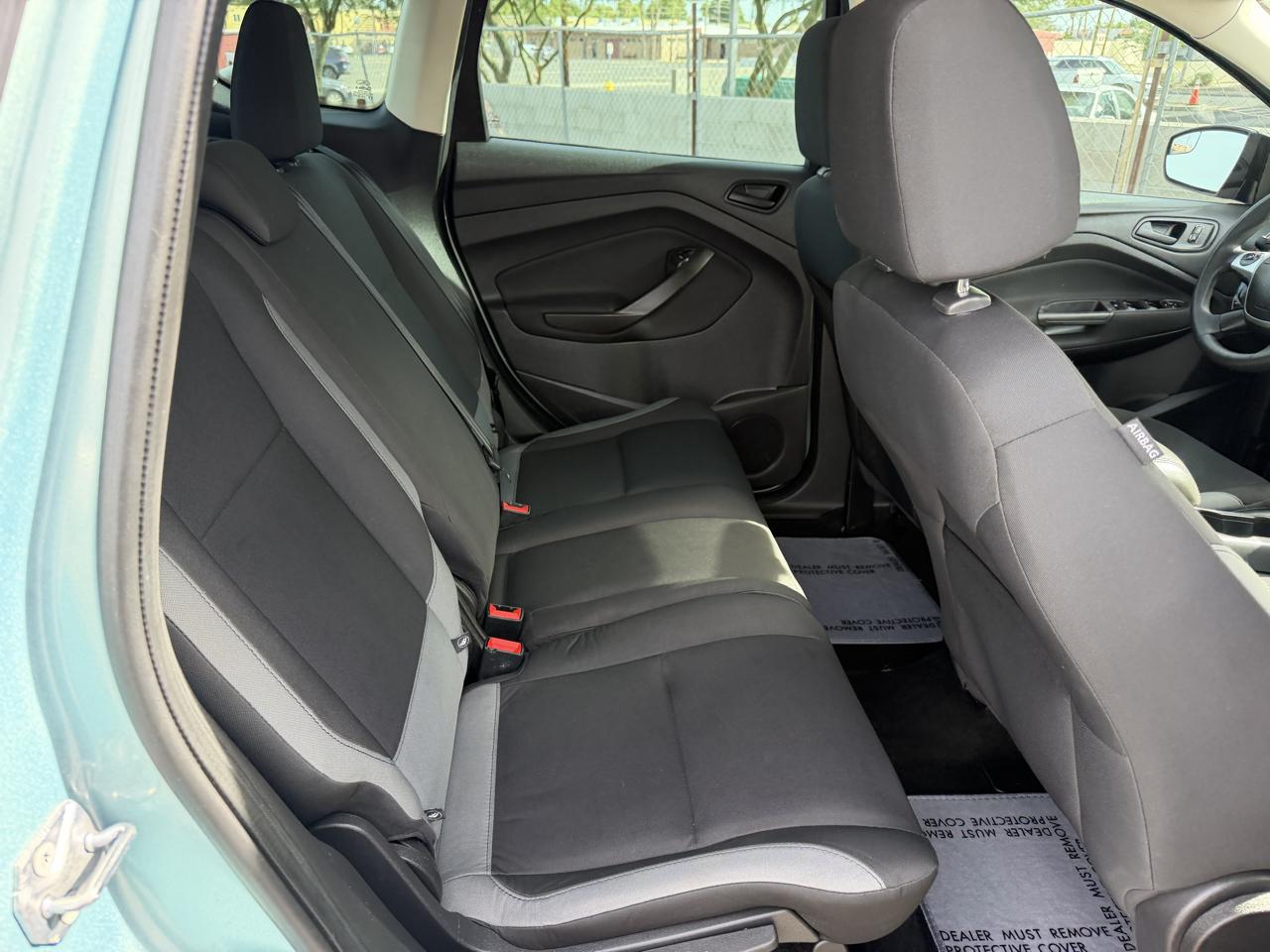 Ford Escape S FWD 2013
