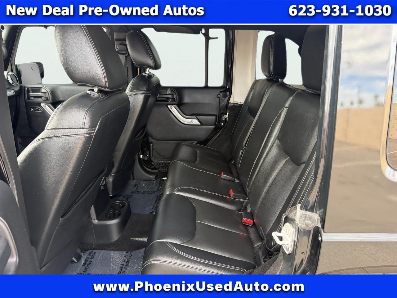 Jeep Wrangler Unlimited Sahara 4WD 2015