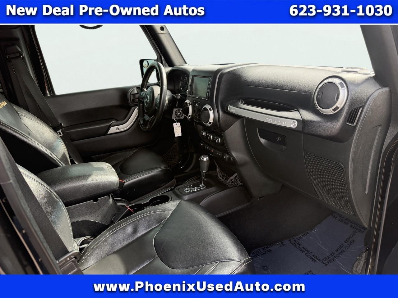 Jeep Wrangler Unlimited Sahara 4WD 2015