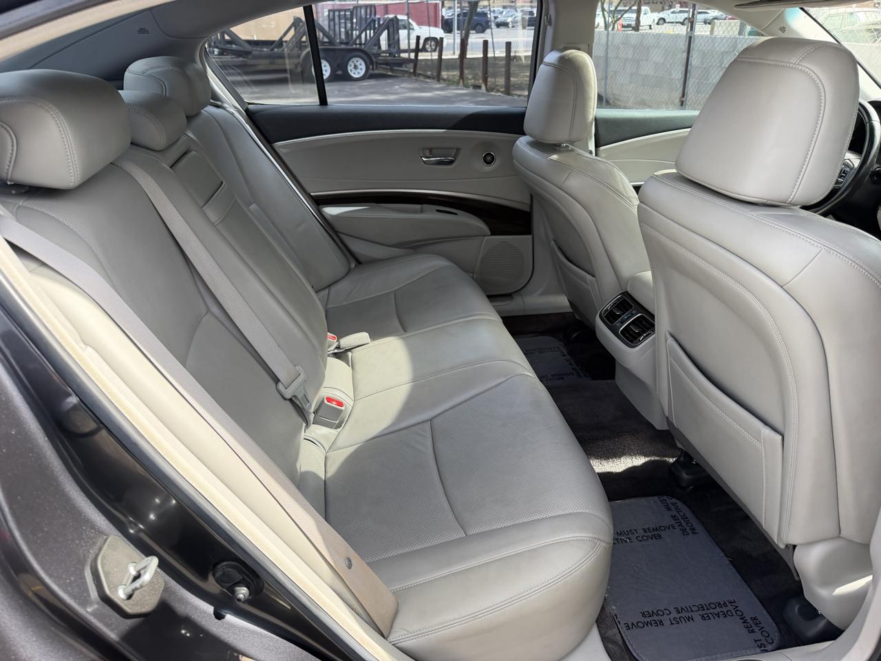 Acura RLX 6-Spd AT w/Technology Package 2014