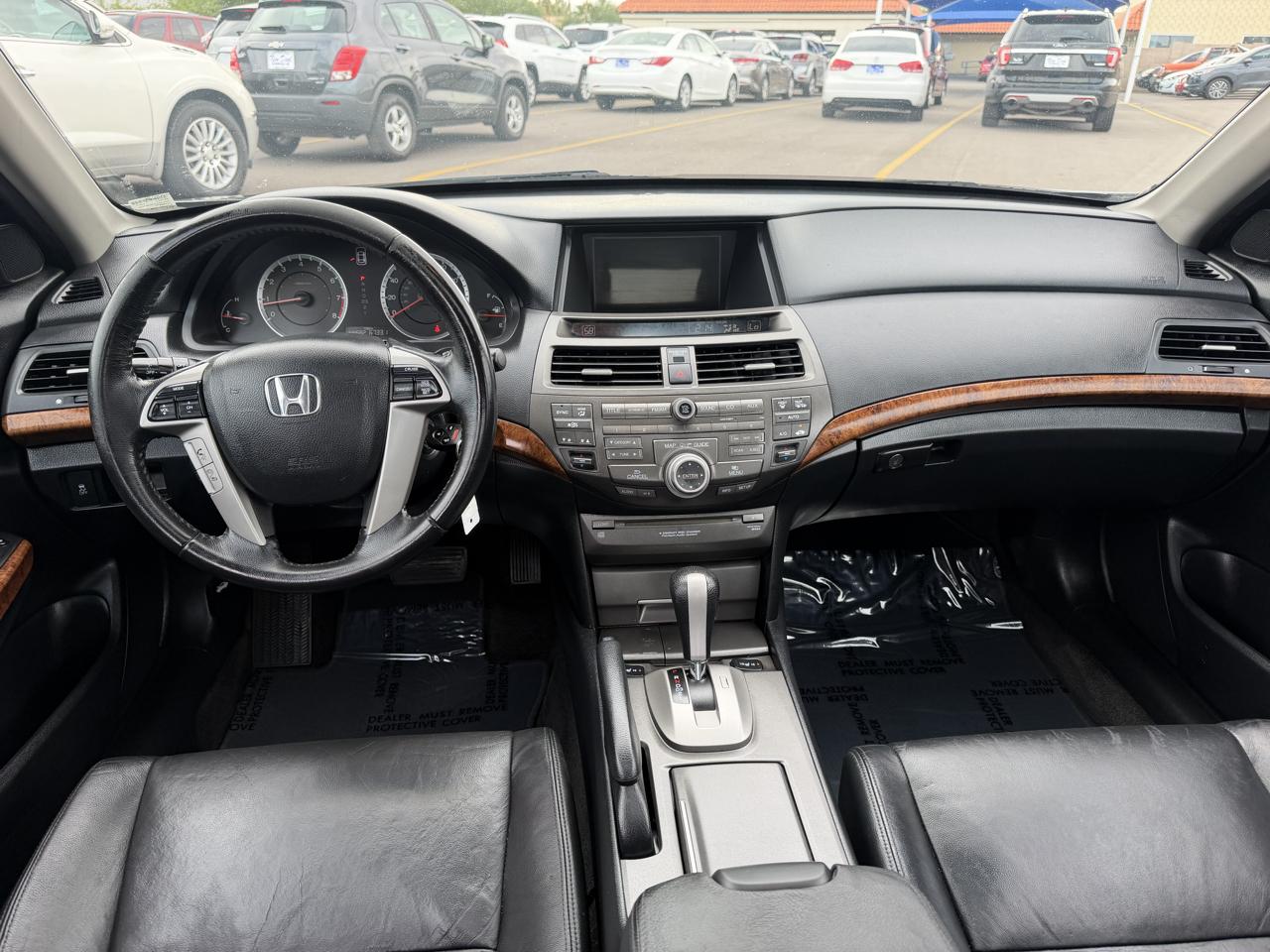 Honda Accord EX-L V-6 Sedan AT 2011