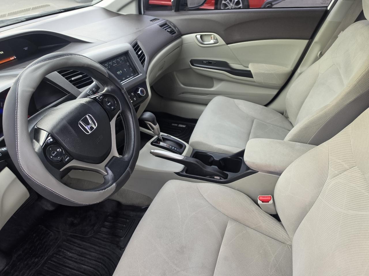Honda Civic LX 2012