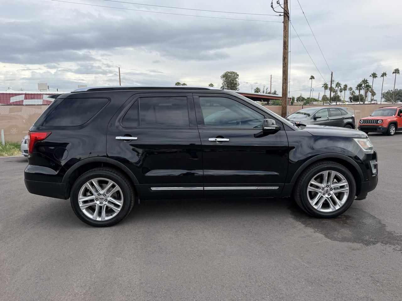 Ford Explorer Limited FWD 2017