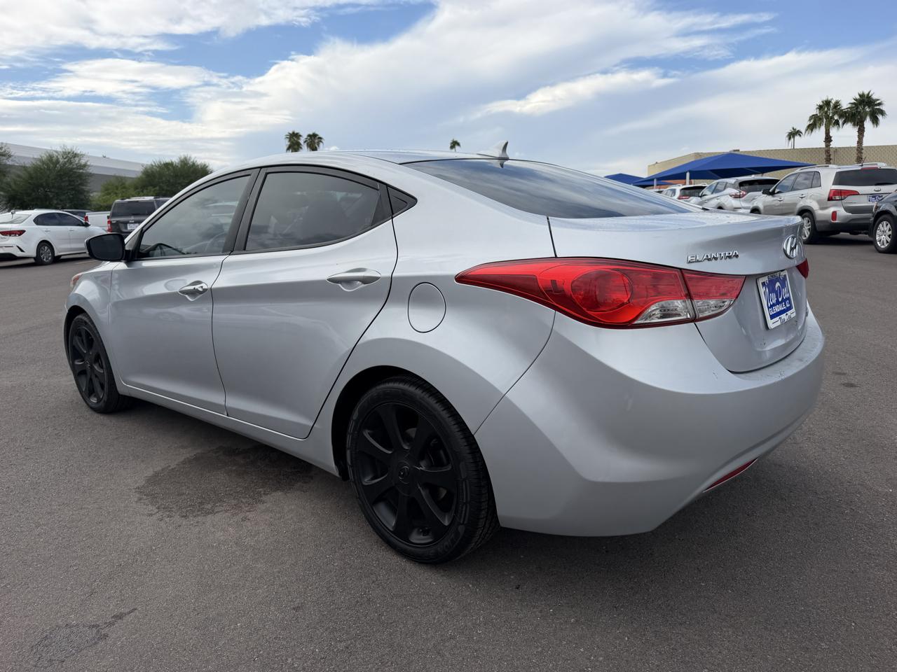 Hyundai Elantra Limited 2012