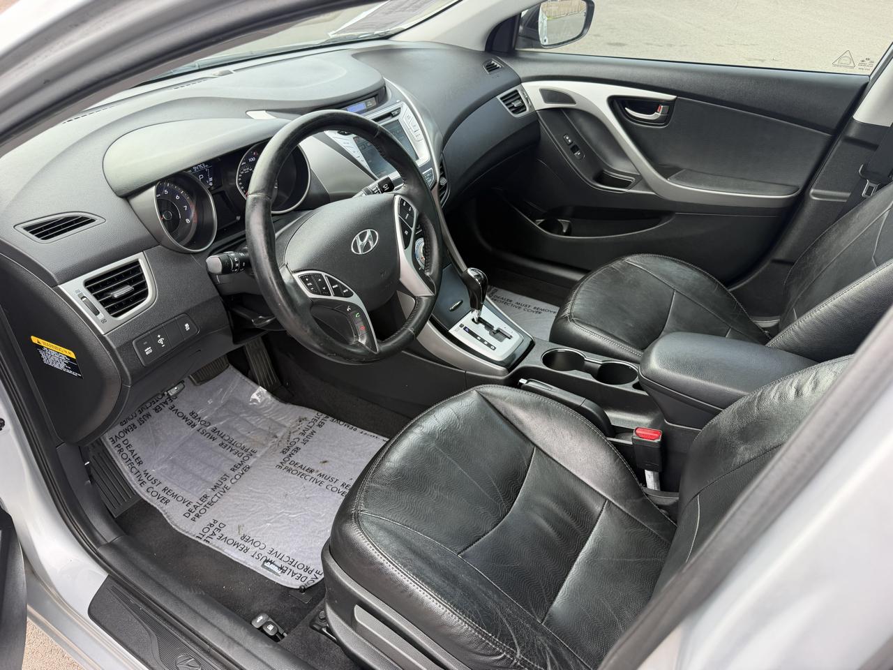 Hyundai Elantra Limited 2012