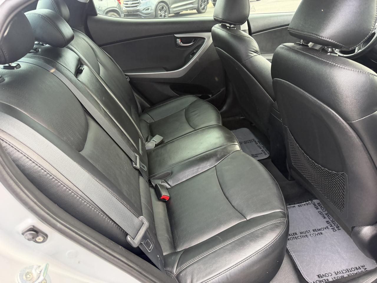 Hyundai Elantra Limited 2012
