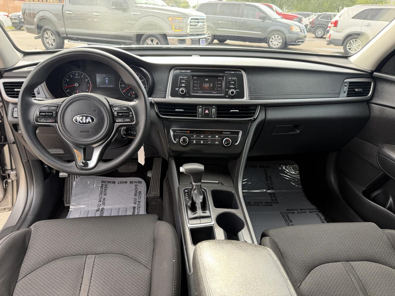 Kia Optima LX 2017