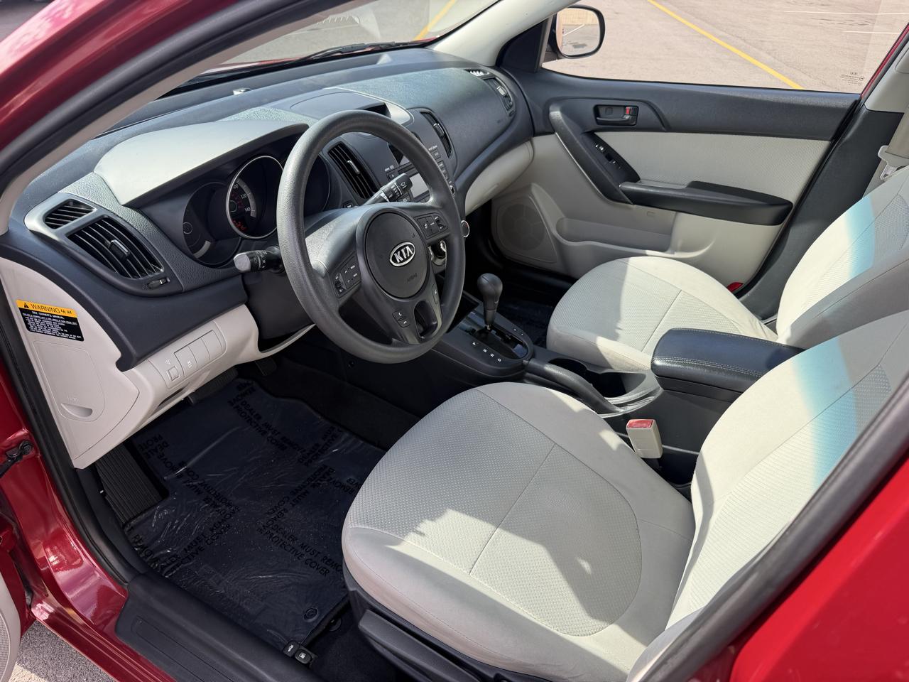 Kia Forte EX 2010