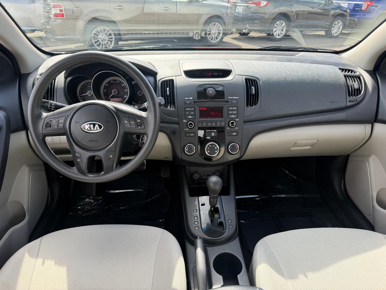 Kia Forte EX 2010