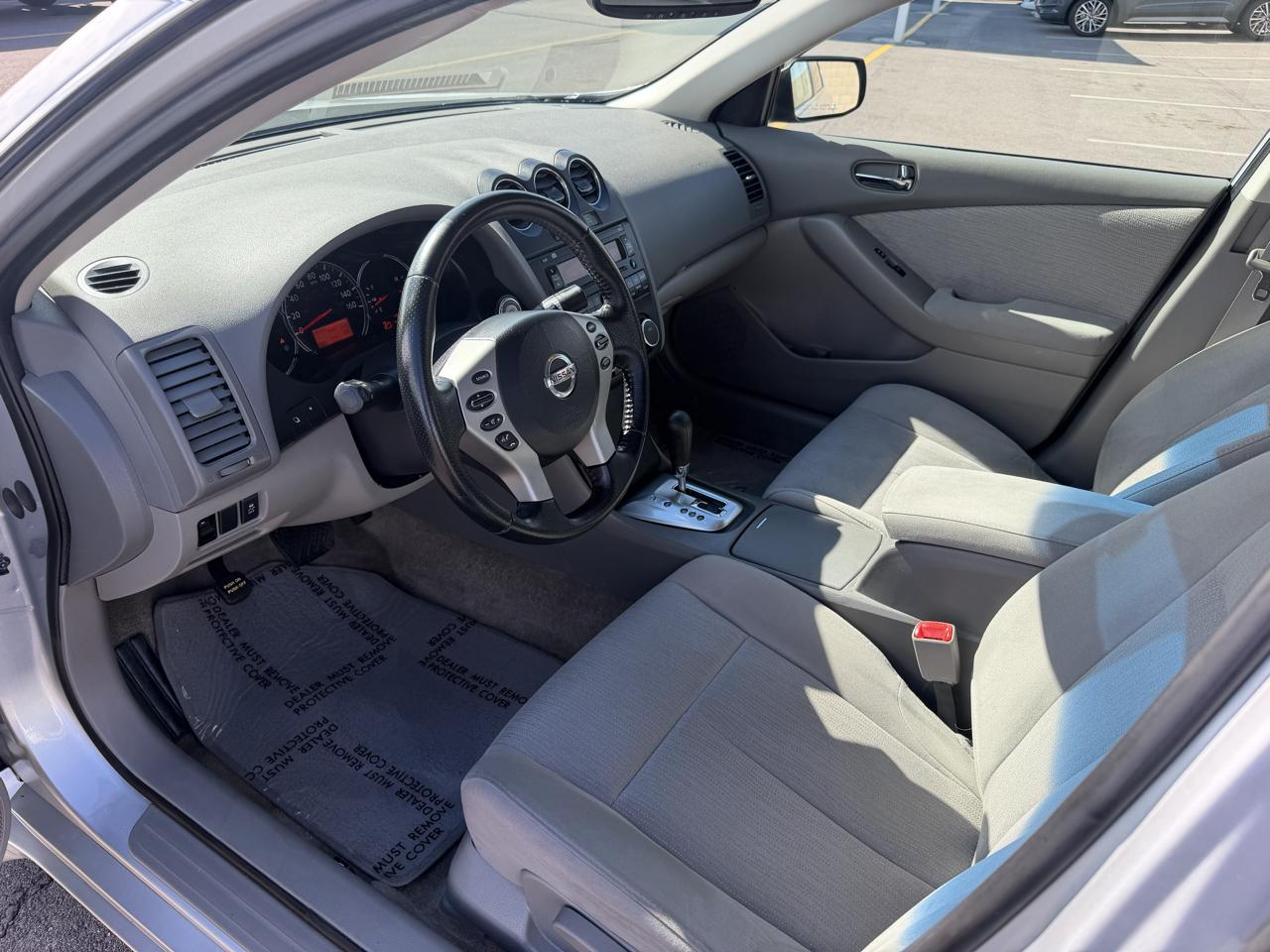 Nissan Altima 2.5 2012