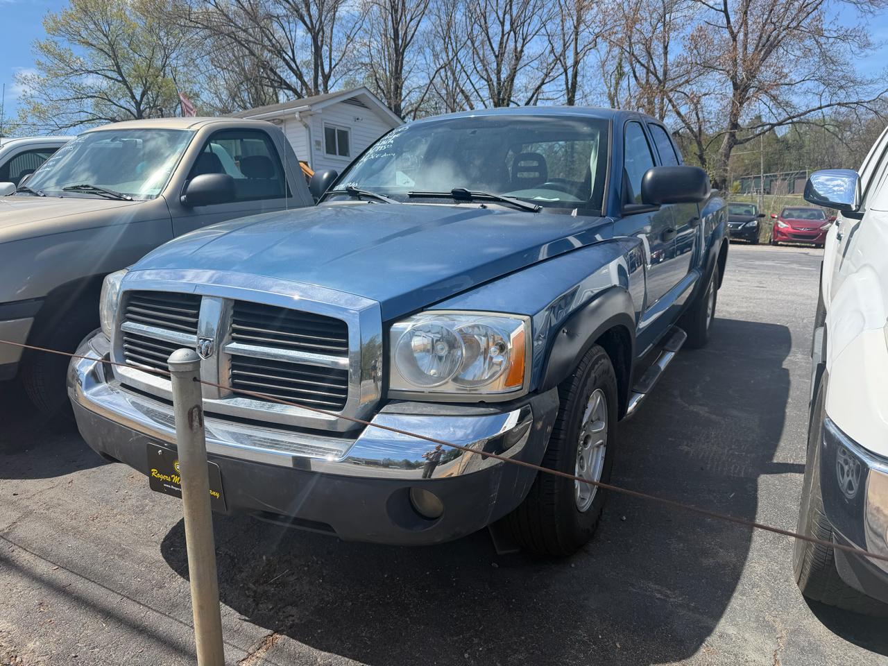 Dodge Dakota SLT Quad Cab 4WD 2005