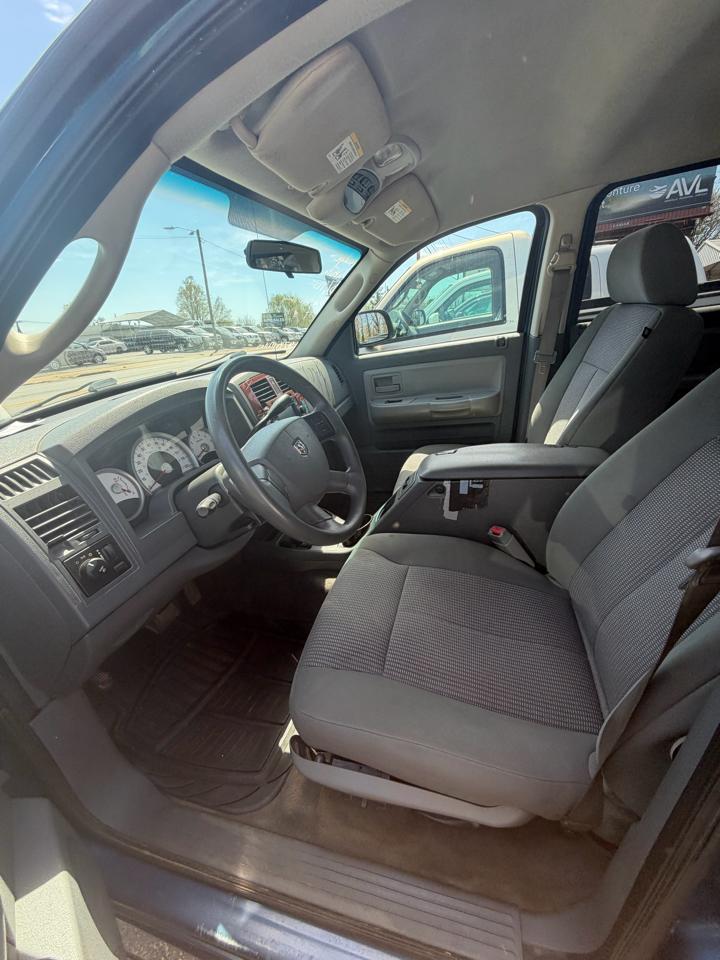 Dodge Dakota SLT Quad Cab 4WD 2005