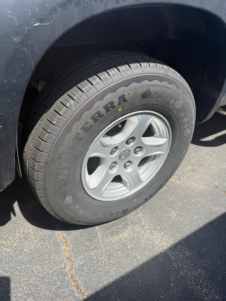 Dodge Dakota SLT Quad Cab 4WD 2005