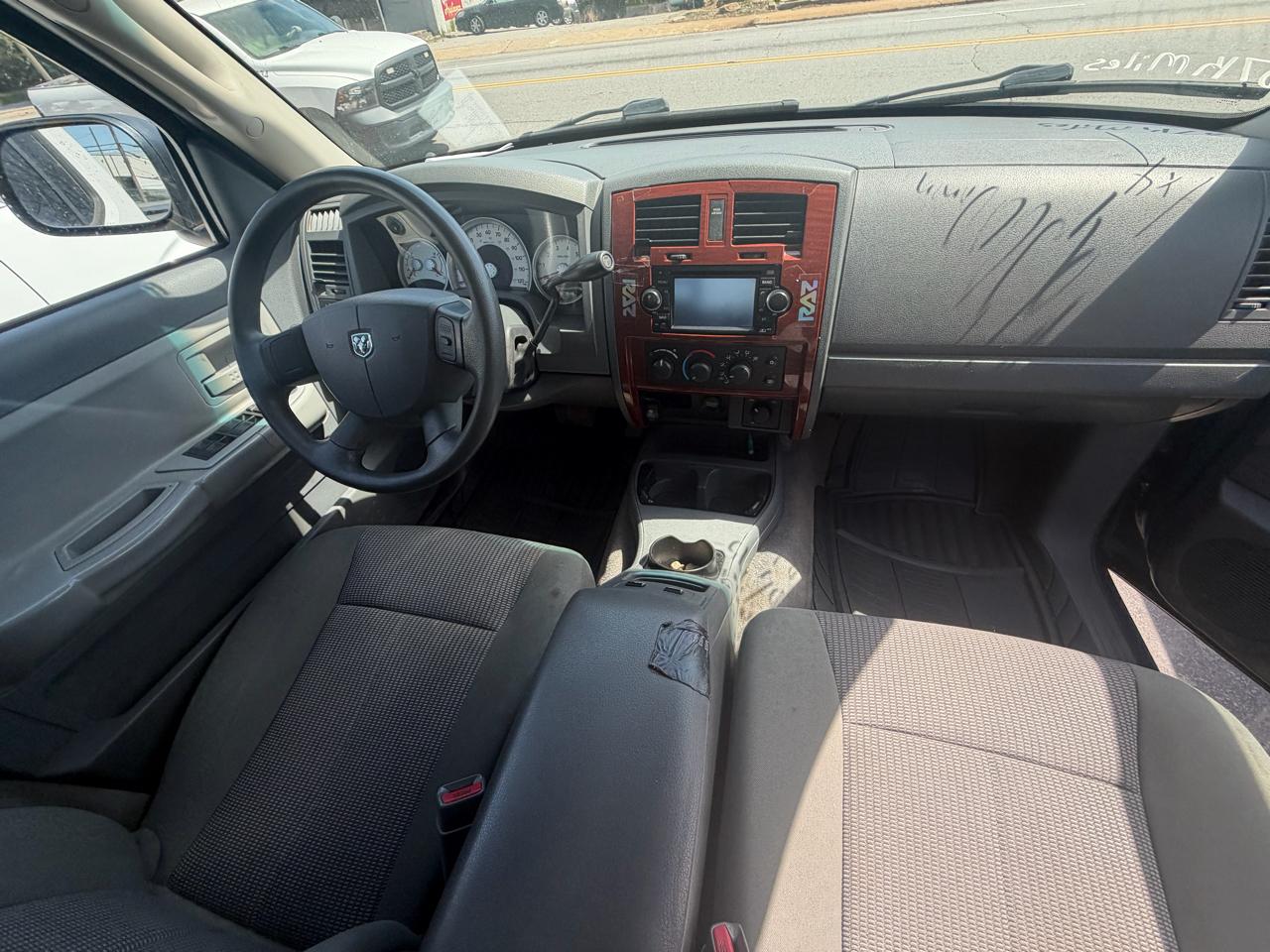 Dodge Dakota SLT Quad Cab 4WD 2005
