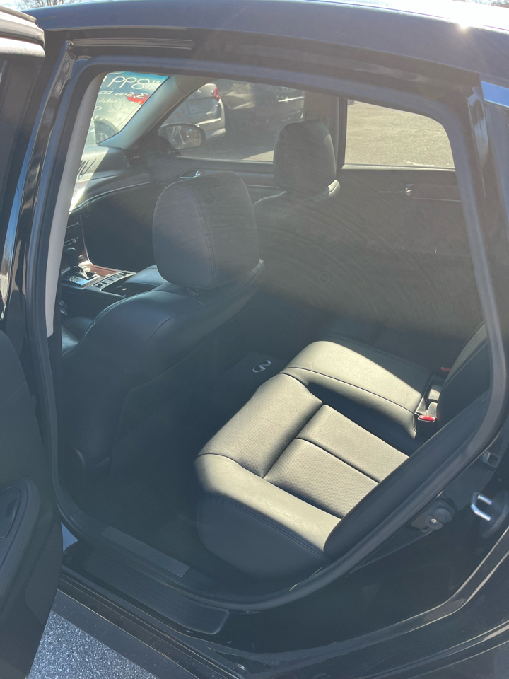 Infiniti M 35 4WD 2008