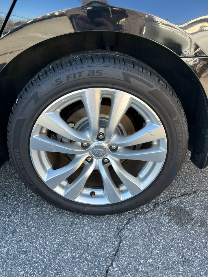 Infiniti M 35 4WD 2008