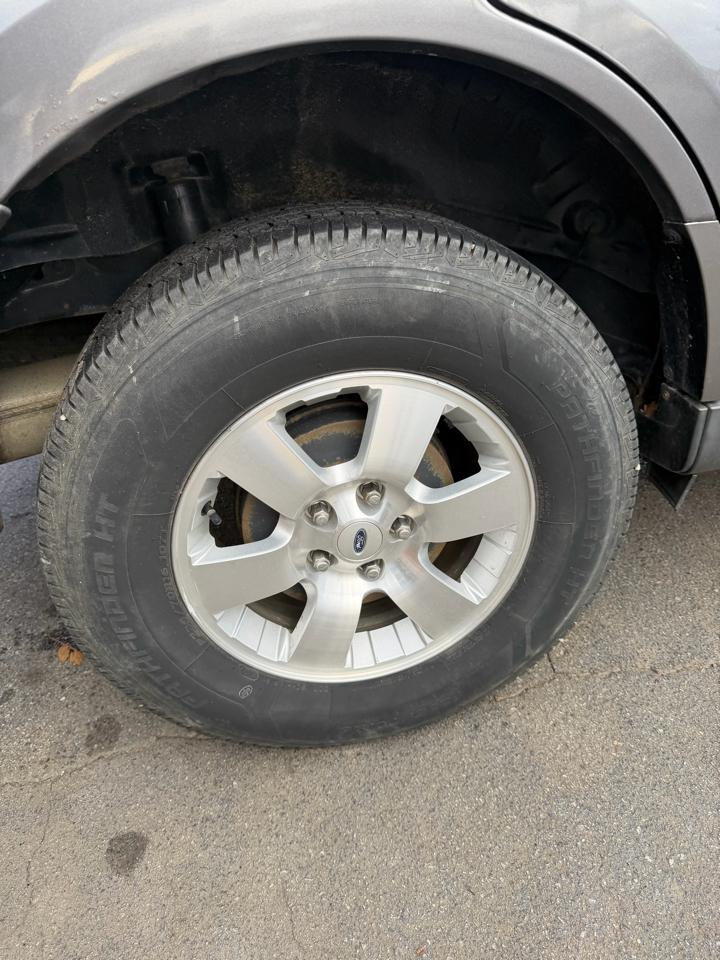 Ford Escape Limited FWD 2011