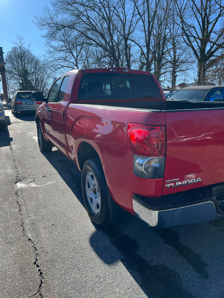 Toyota Tundra SR5 Double Cab 5.7L 4WD 2008