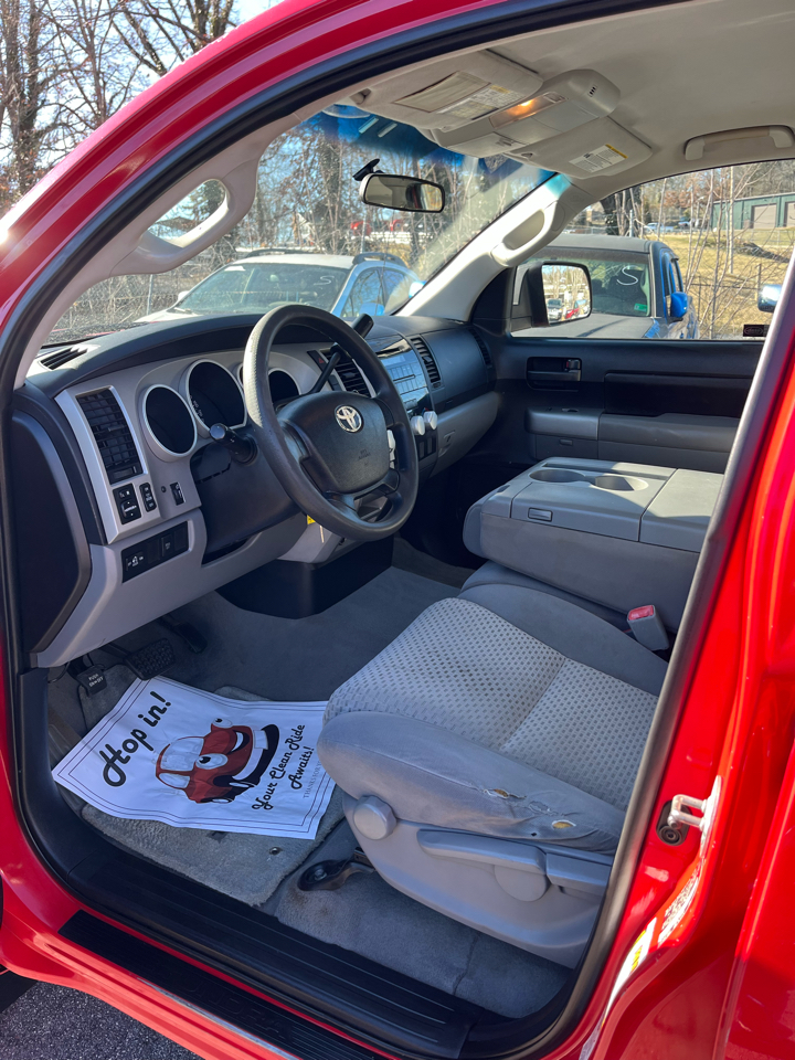 Toyota Tundra SR5 Double Cab 5.7L 4WD 2008