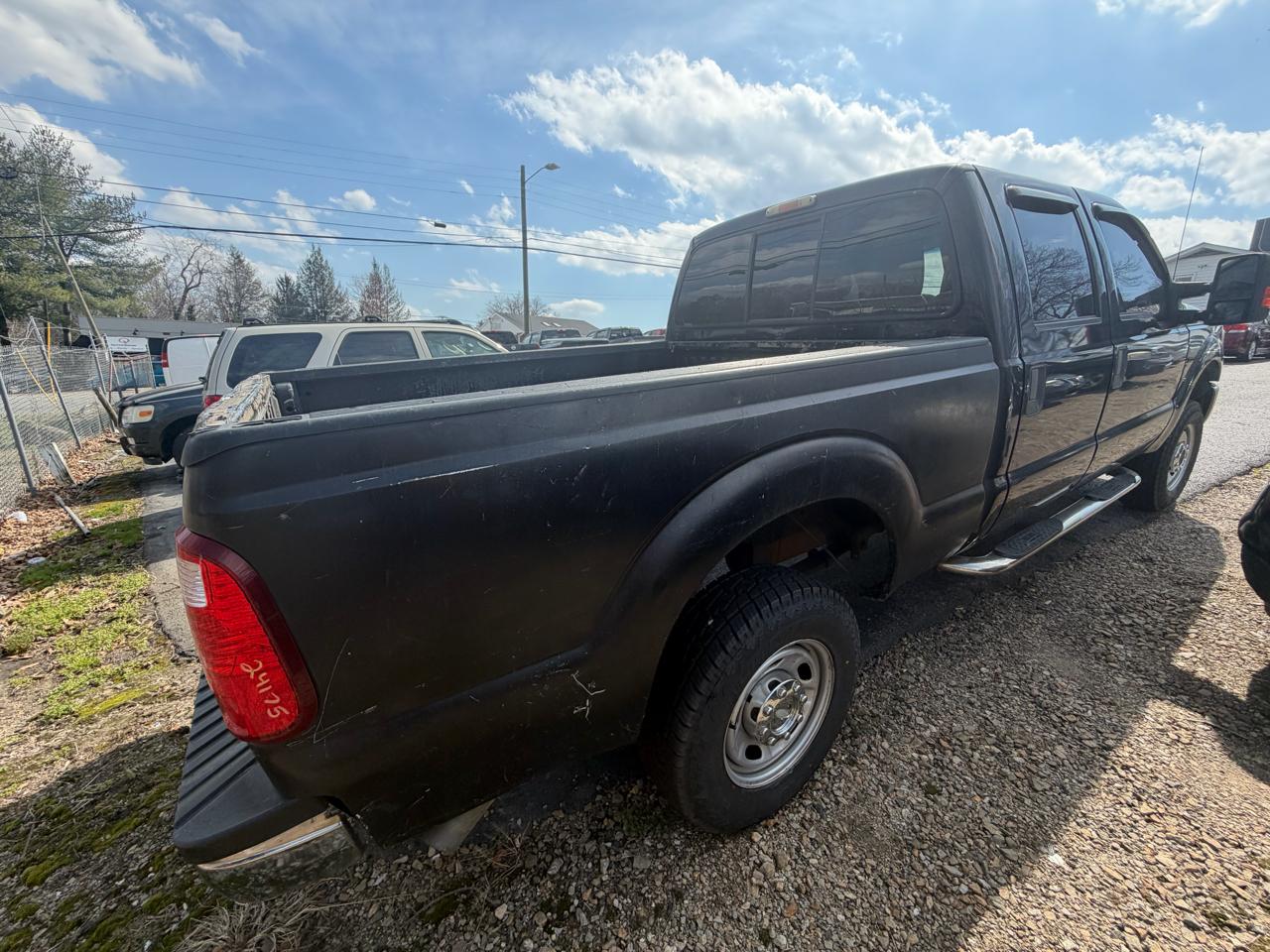 Ford F-250 SD XLT Crew Cab Long Bed 4WD 2011