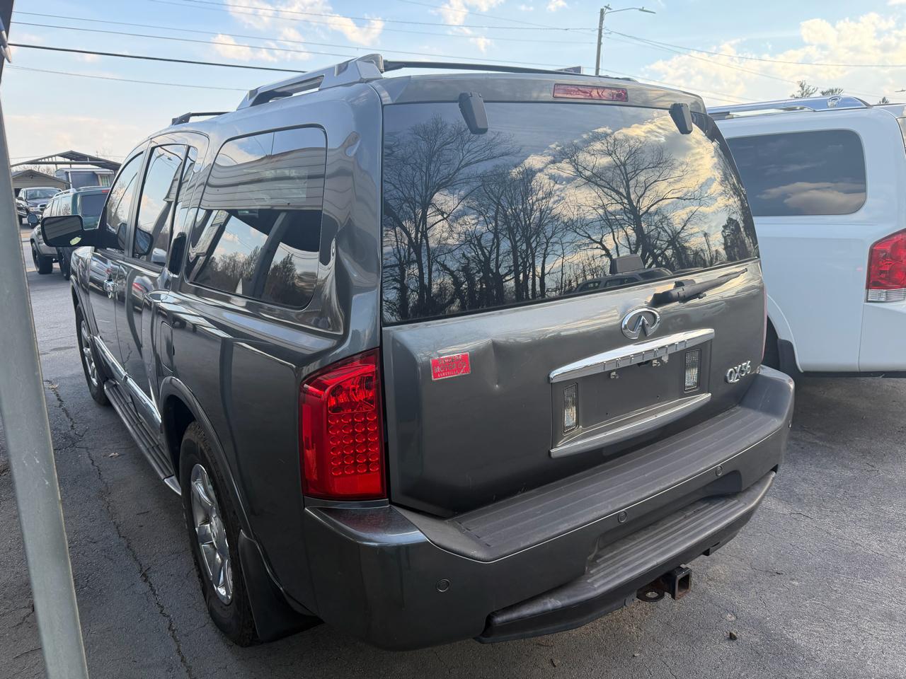Infiniti QX56 AWD 2005