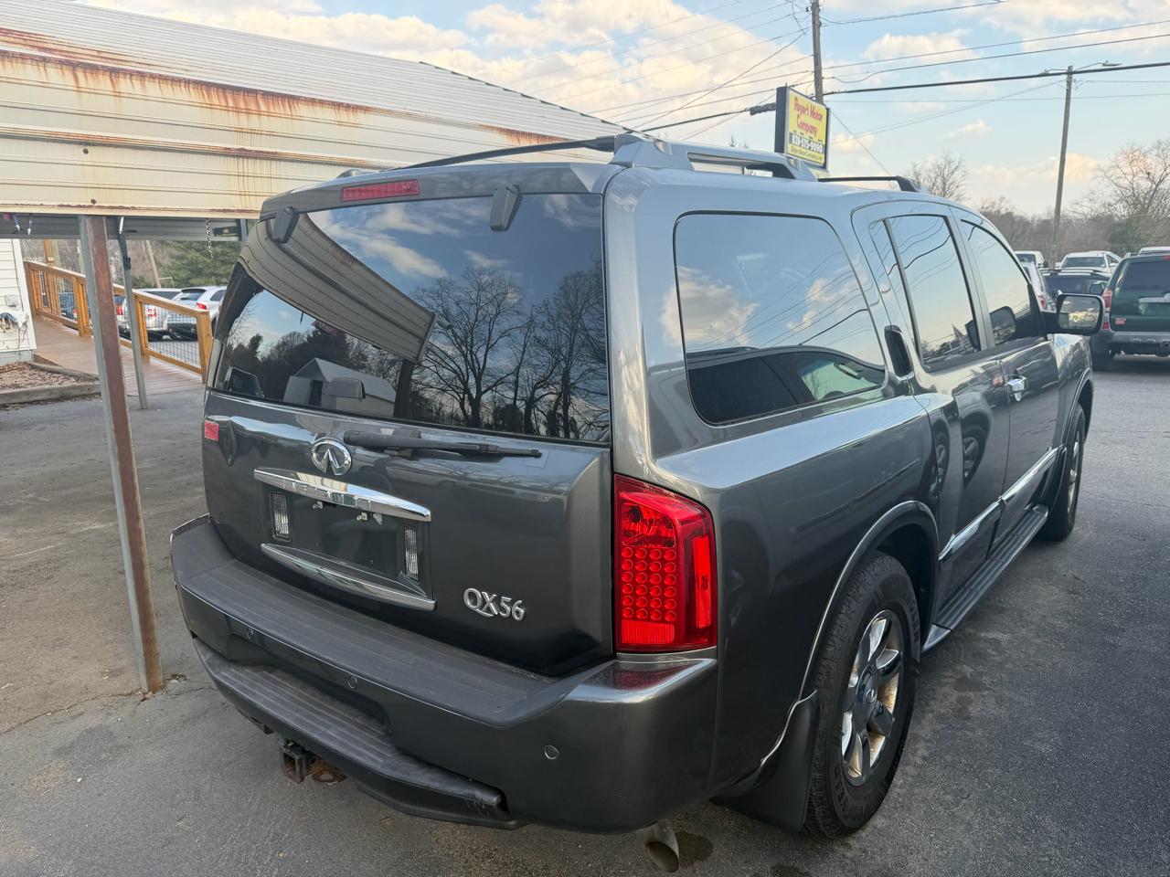 Infiniti QX56 AWD 2005