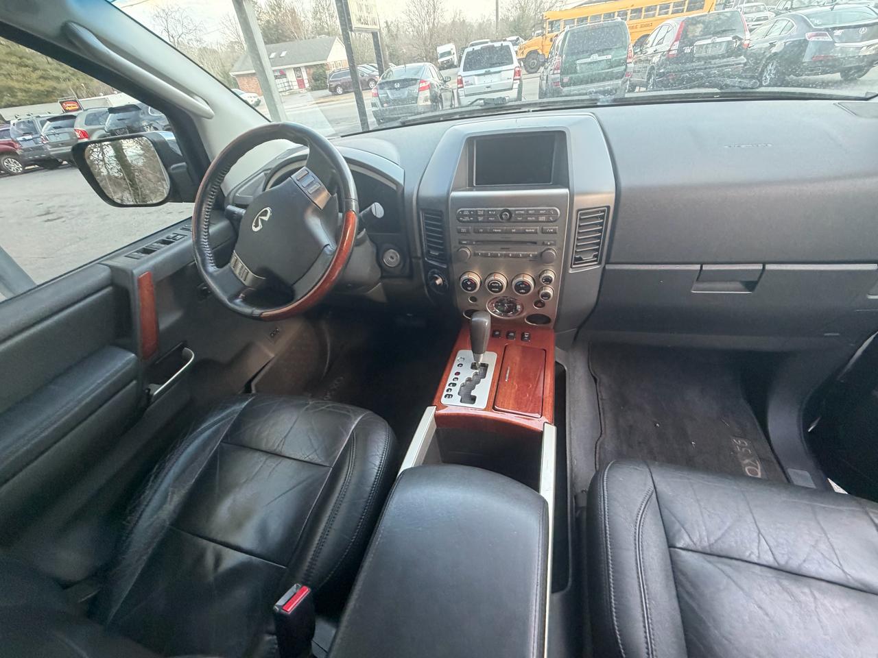 Infiniti QX56 AWD 2005