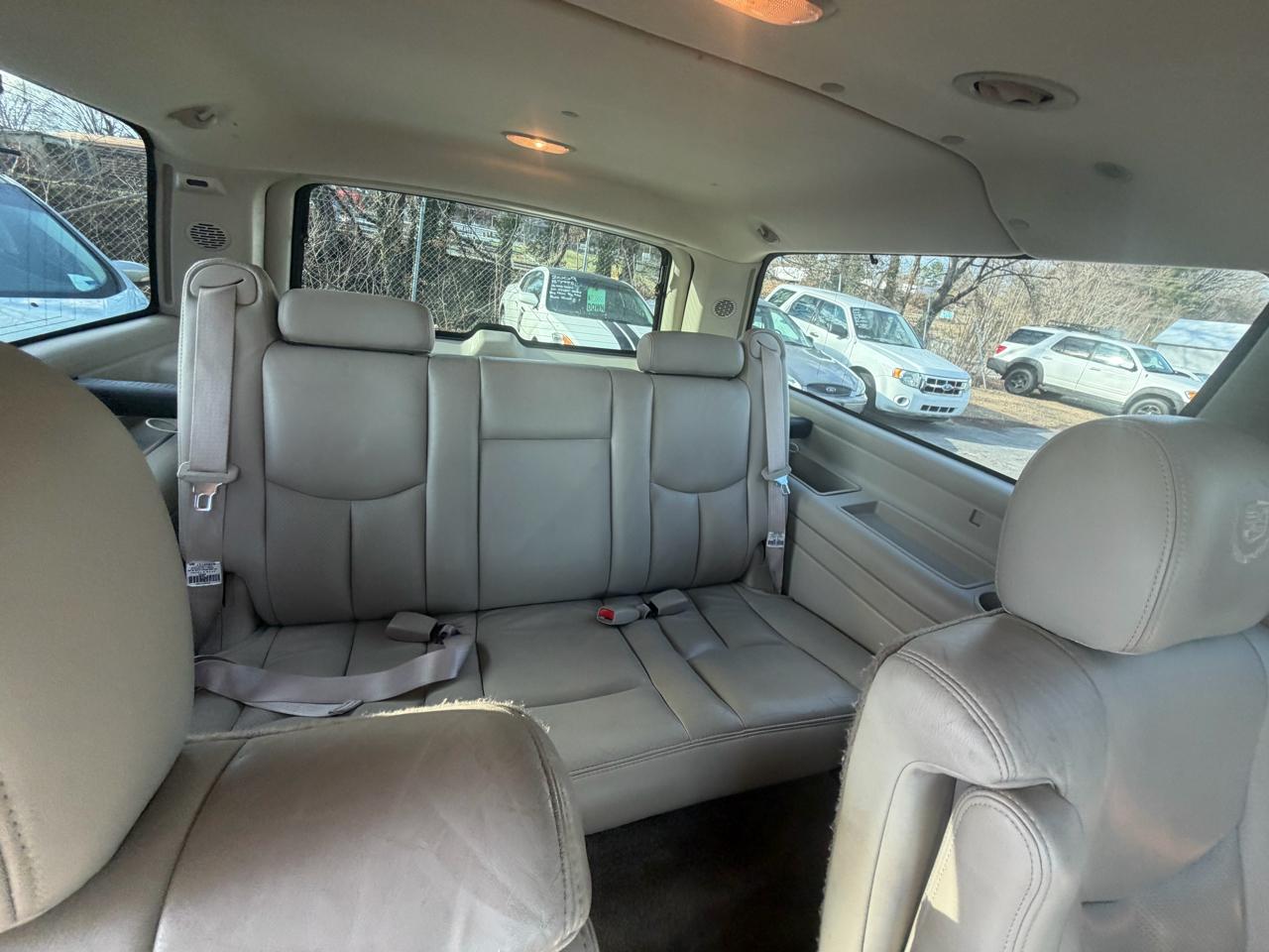 Cadillac Escalade ESV 2003