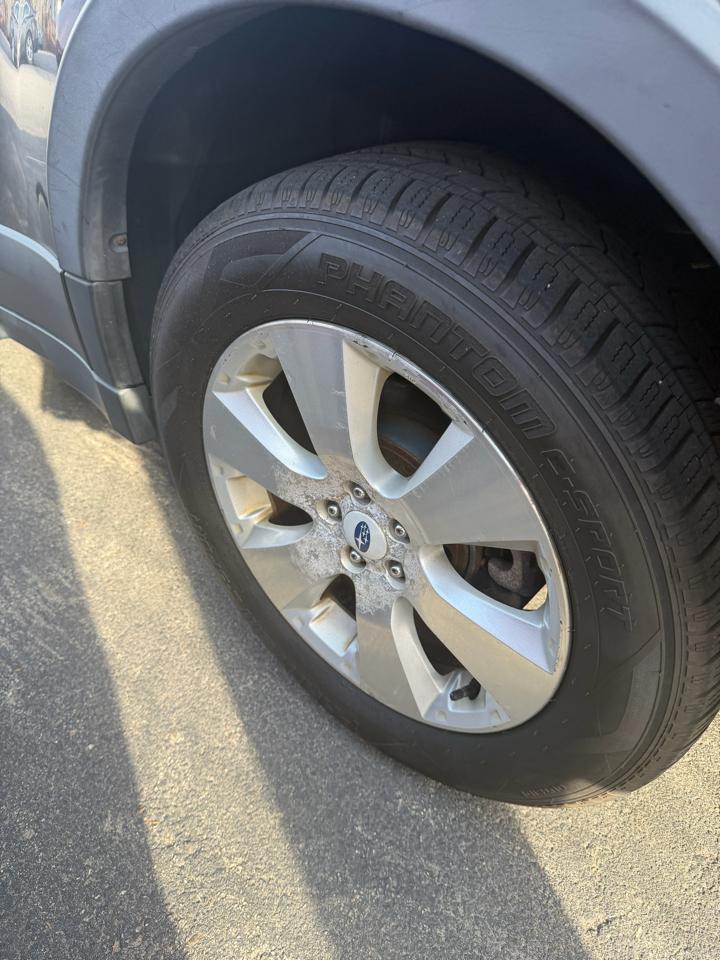 Subaru Outback 3.6R Limited 2012