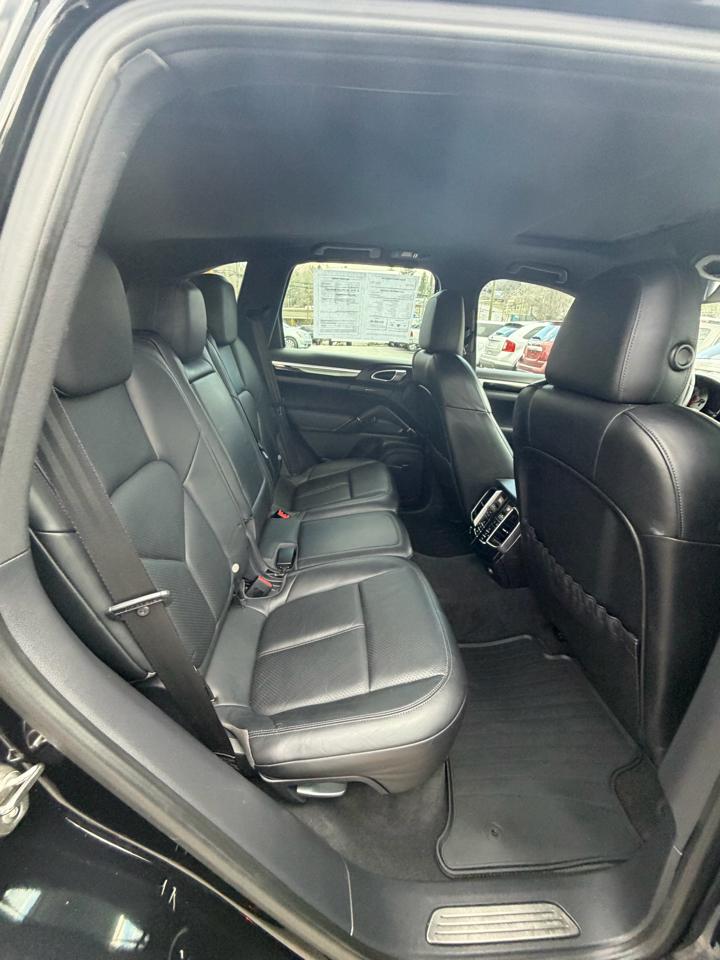 Porsche Cayenne S 2013