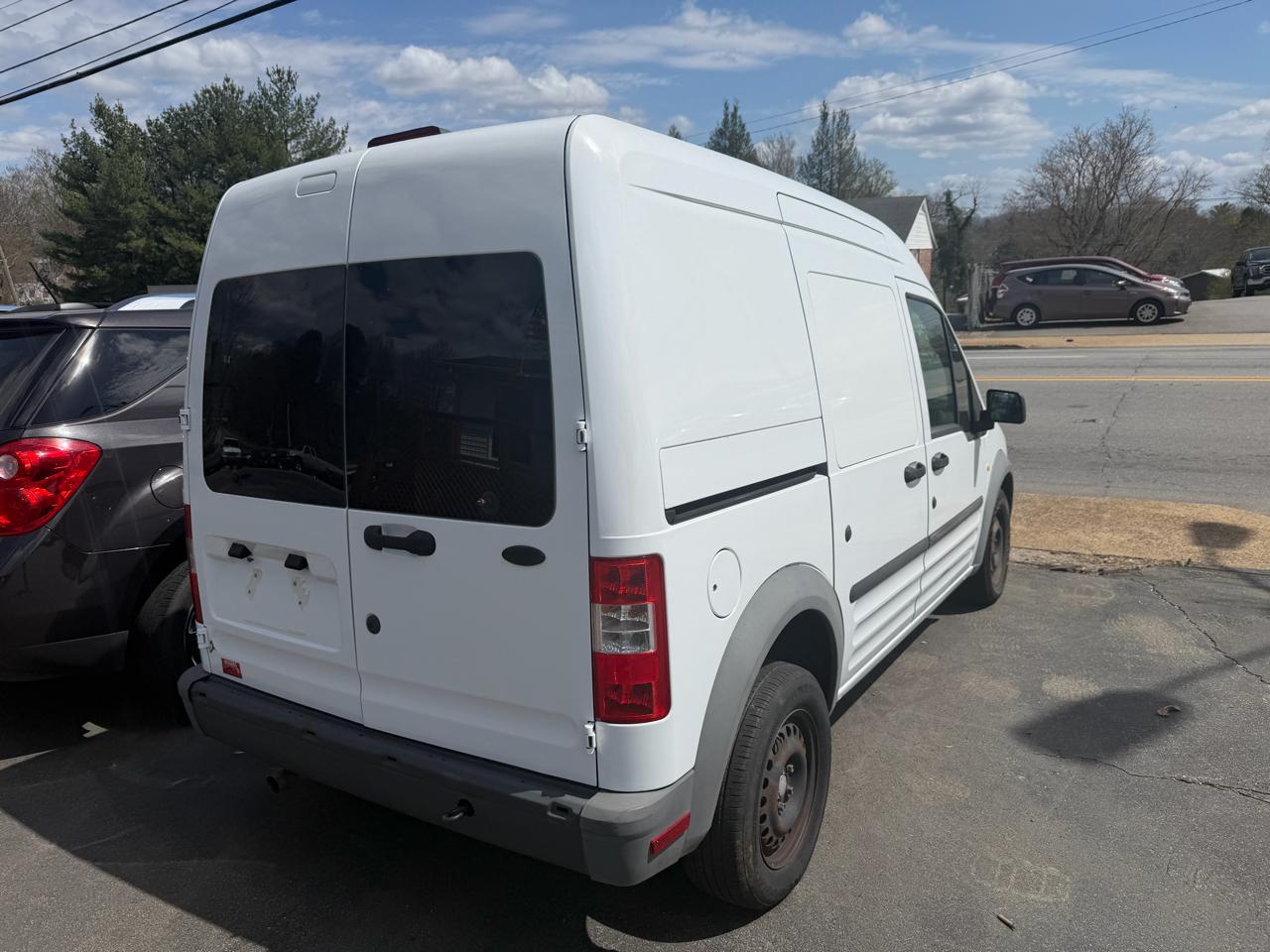 Ford Transit Connect XL with Side and Rear Door Glass 2013