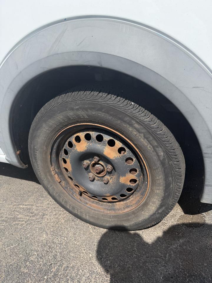 Ford Transit Connect XL with Side and Rear Door Glass 2013