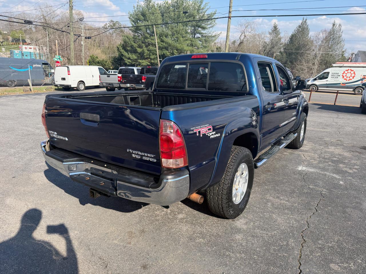 Toyota Tacoma PreRunner Double Cab V6 Auto 2WD 2006