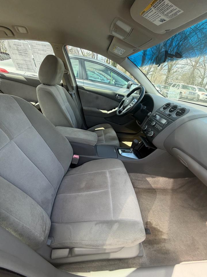 Nissan Altima 2.5 2009