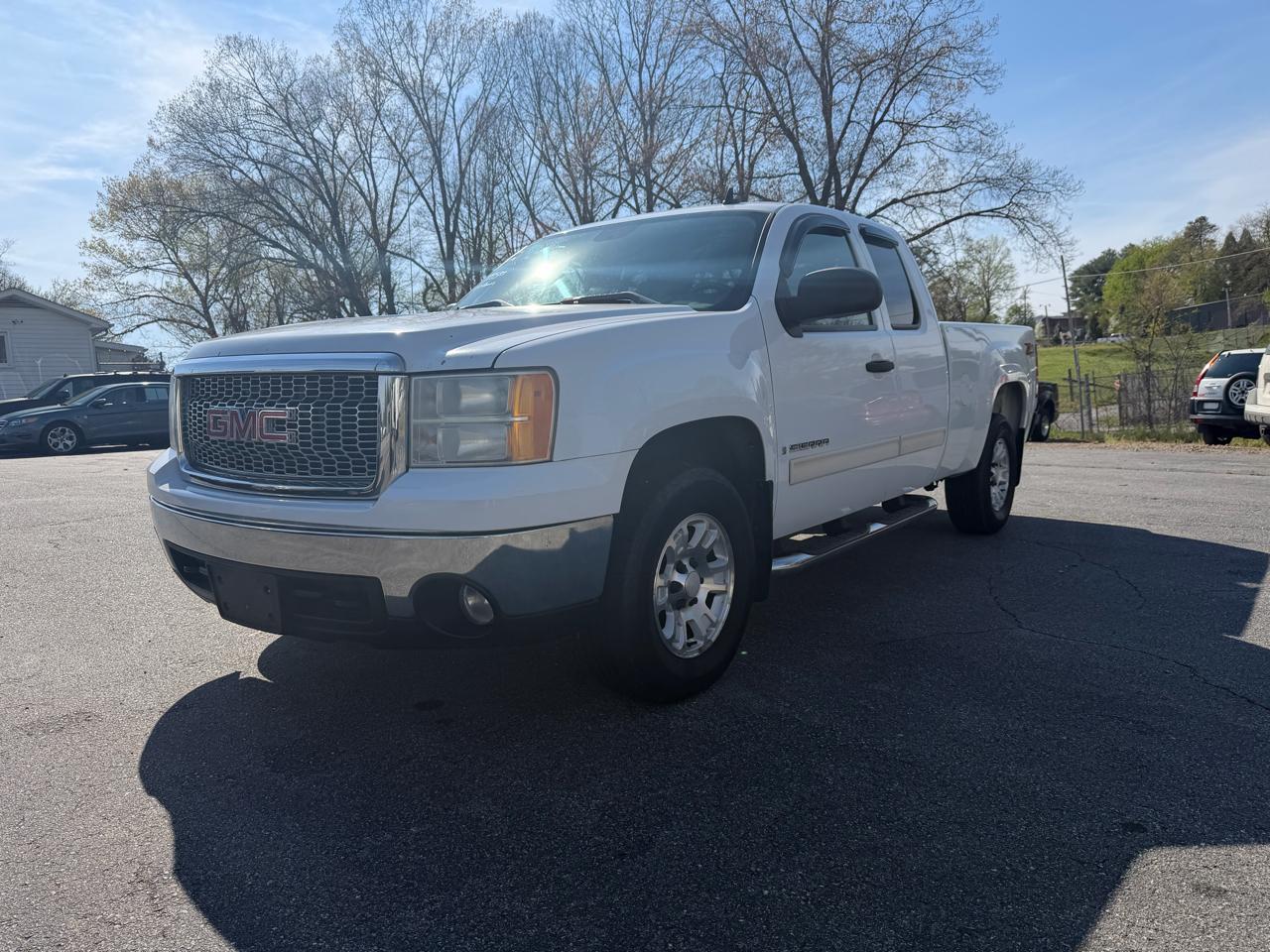 GMC Sierra 1500 Work Truck Ext. Cab Short Box 4WD 2007