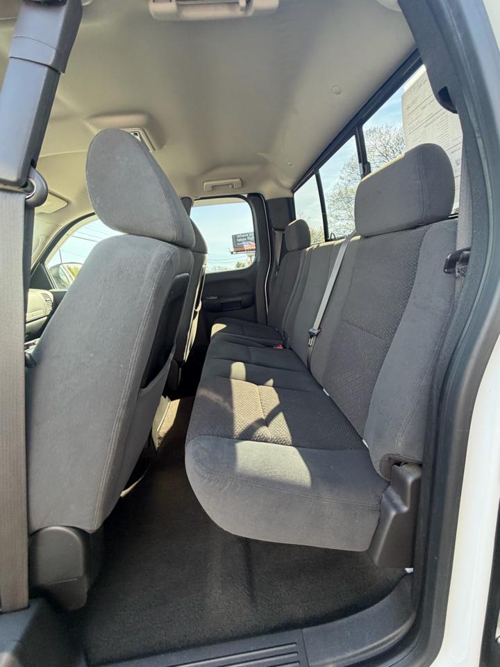 GMC Sierra 1500 Work Truck Ext. Cab Short Box 4WD 2007