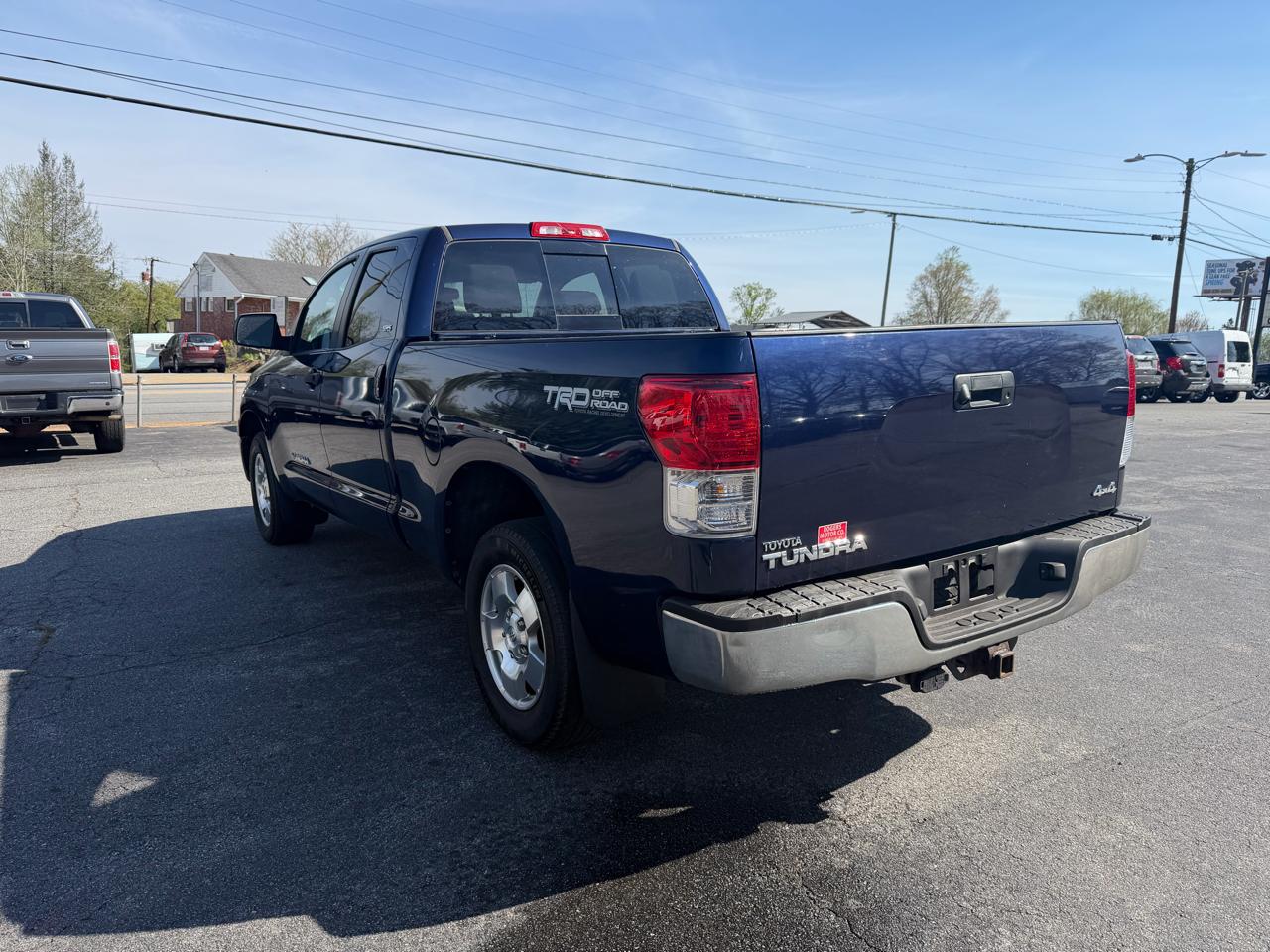 Toyota Tundra Tundra-Grade Double Cab 4.6L 4WD 2012
