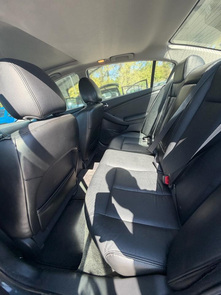 Nissan Altima 2.5 S 2010