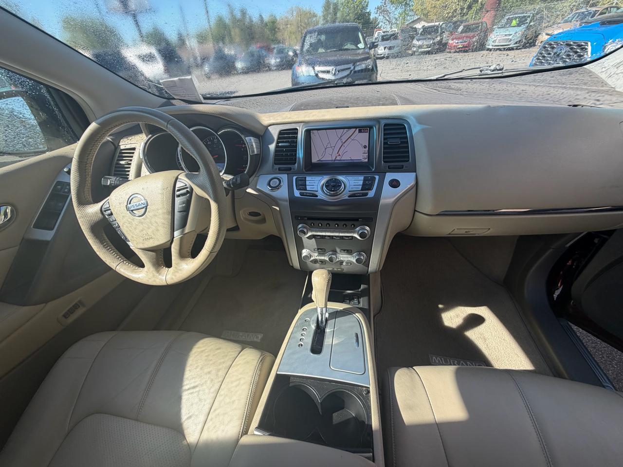 Nissan Murano S AWD 2011
