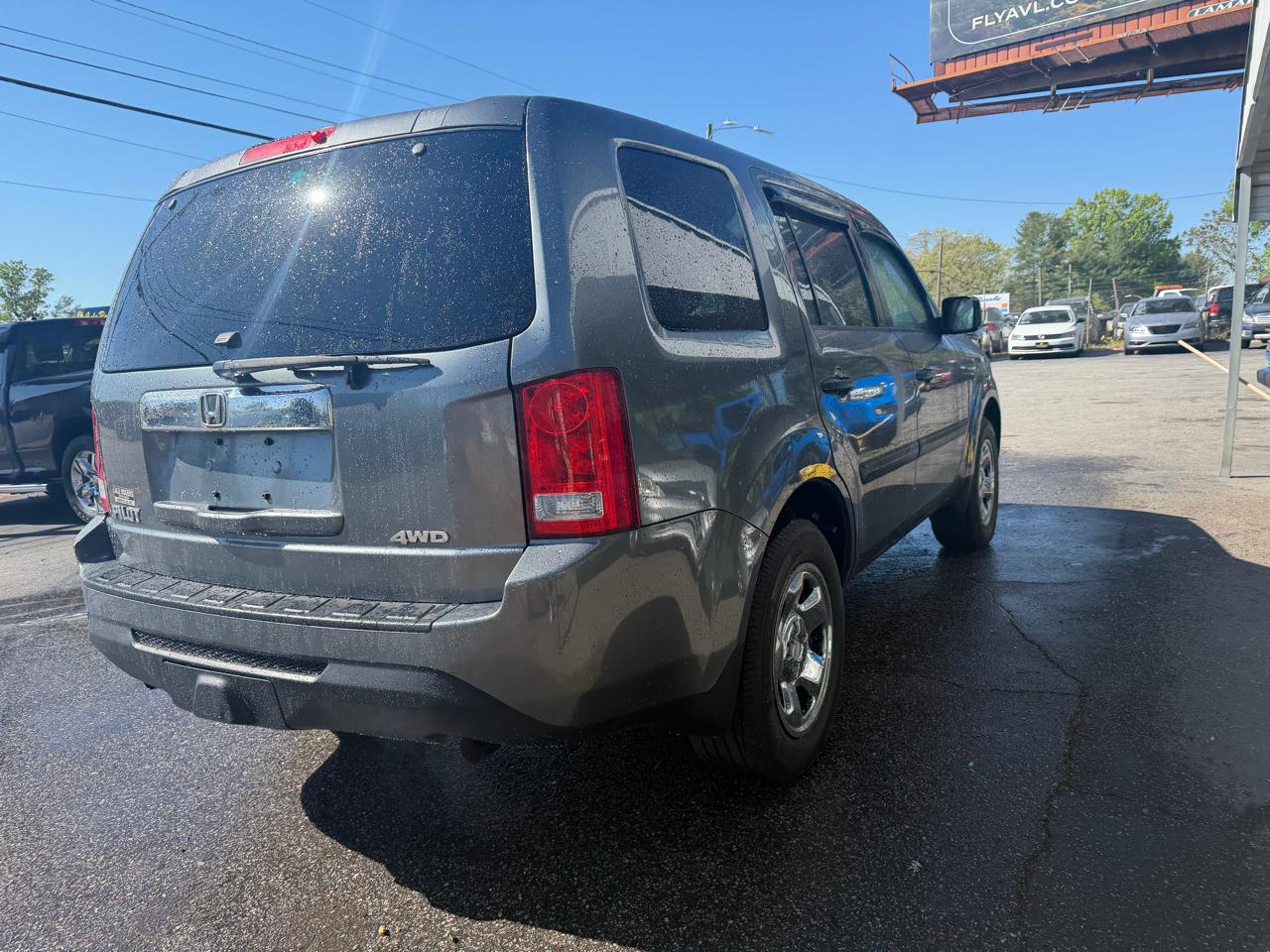 Honda Pilot LX 4WD 5-Spd AT 2012