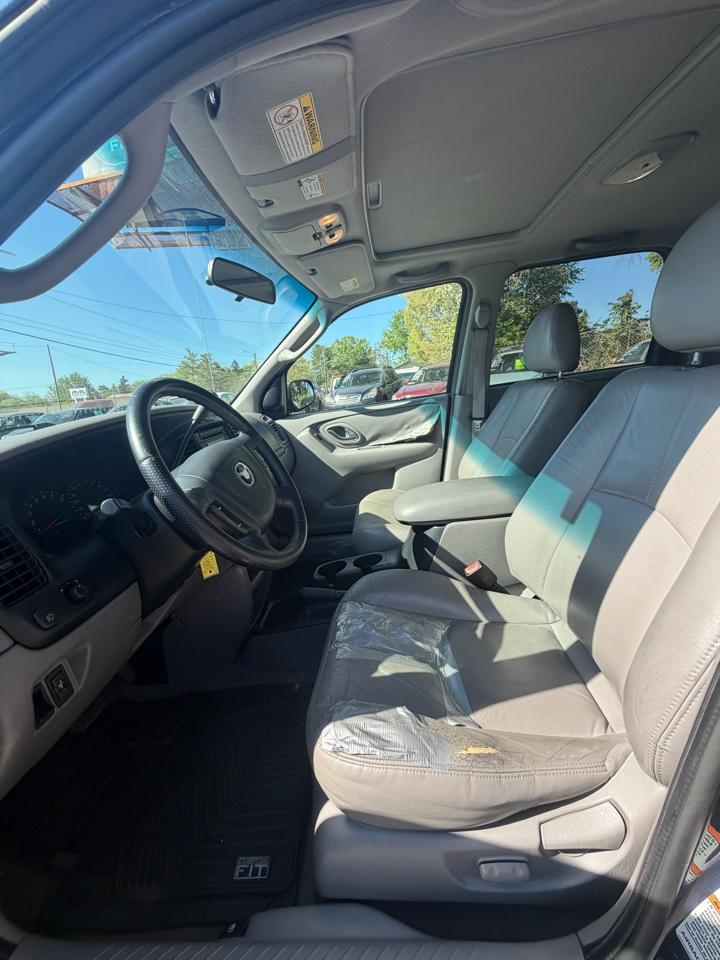 Mazda Tribute LX 4WD 2002